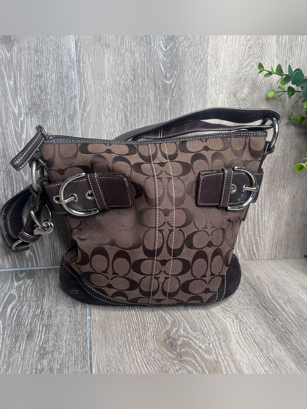 Coach Vintage Signature Brown Shoulder Bag F05K-8574 Monogram Buckle Purse
